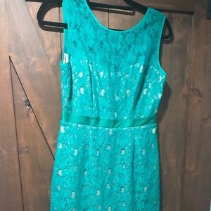 BCBG size 6 lace cocktail dress